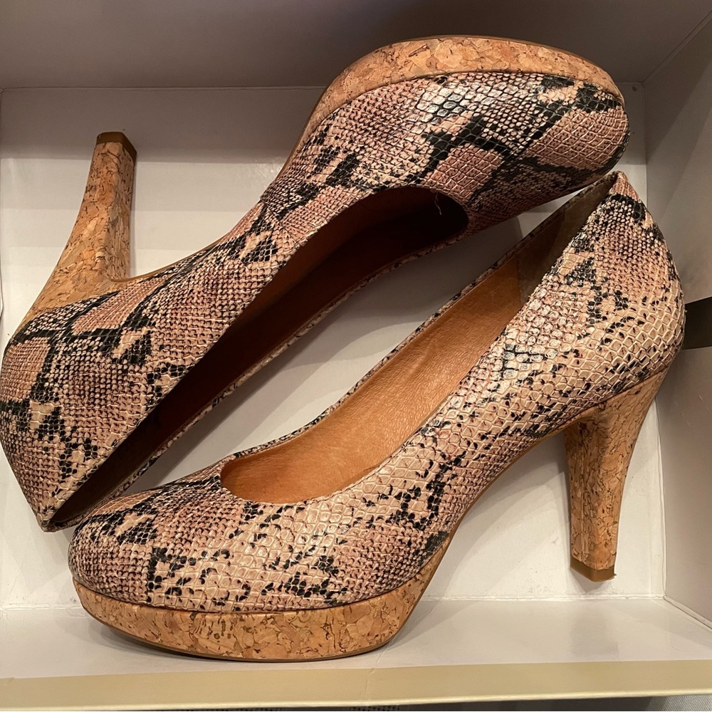 Snake skin design Nuture Women’s 3 inch heels.